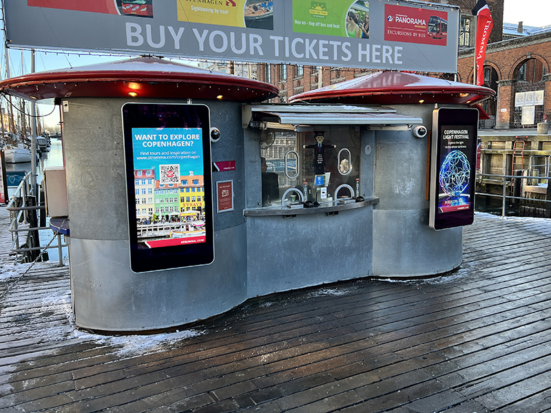 Display outdoor Allsee pentru digital signage exterior
