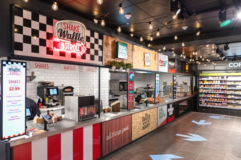 Display ultra-wide ALSEE pentru retail si wayfinding